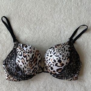 Victoria Secret Push Up Bra 34C